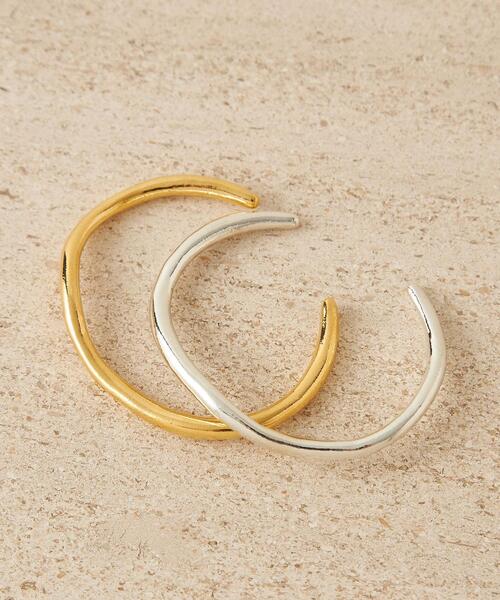 CITEN（シテン）の「＜CITEN（シテン）＞ニュアンス バングル（バングル/リストバンド・レディース・ゴールド/シルバー・FREE）」の3枚目の写真