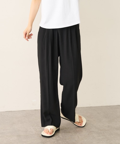 Lui's(ルイス)の「フロントラップワイドパンツ(その他パンツ・レディース・ブラック/グリーン/アイボリー・FREE)」の2枚目の写真
