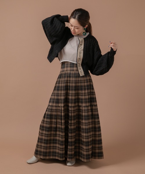 Eimee Law（エイミーロウ）の「ロゴテープリブニットショートカーデ（カーディガン/ボレロ・レディース・ブラック/ピンク/グリーン/グレー系/オフホワイト・38）」の15枚目の写真