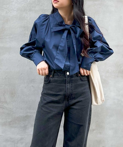 frunco(フランコ)の「コットンボウタイブラウス(シャツ/ブラウス・レディース・ホワイト/ピンク/ブラック/ブルー/ブルーグレー/ネイビー/グリーン・FREE)」の6枚目の写真