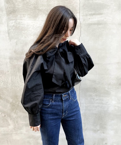 frunco(フランコ)の「コットンボウタイブラウス(シャツ/ブラウス・レディース・ホワイト/ピンク/ブラック/ブルー/ブルーグレー/ネイビー/グリーン・FREE)」の17枚目の写真