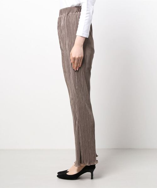 COLONY 2139（コロニートゥーワンスリーナイン）の「サテンミニプリーツロングパンツ（その他パンツ・レディース・モカ/ブラック/グレイッシュベージュ・SMALL/LARGE/MEDIUM）」の5枚目の写真