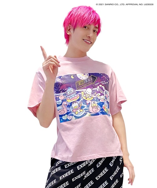 EXIEEE  EXIT Tシャツ サンリオ コラボ ばつ丸 イエロー EXIEEE EXIT Tシャツ サンリオ コラボ ばつ丸 イエローの通販 by