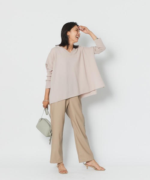 RIVE DROITE（リヴドロワ）の「スタイリングにモード感をプラス　フェイクレザーイージーパンツ（その他パンツ・レディース・ブラック/ベージュ・38/36）」の5枚目の写真