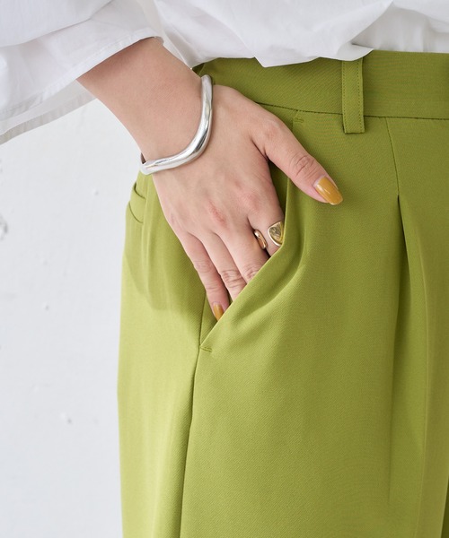 DISCOAT（ディスコート）の「センタープレスカラーワイドパンツ（その他パンツ・レディース・ブラック/ライム/ブルー/ブラウン・SMALL/MEDIUM/LARGE）」の6枚目の写真