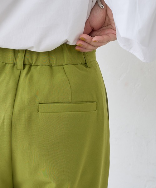 DISCOAT（ディスコート）の「センタープレスカラーワイドパンツ（その他パンツ・レディース・ブラック/ライム/ブルー/ブラウン・SMALL/MEDIUM/LARGE）」の12枚目の写真