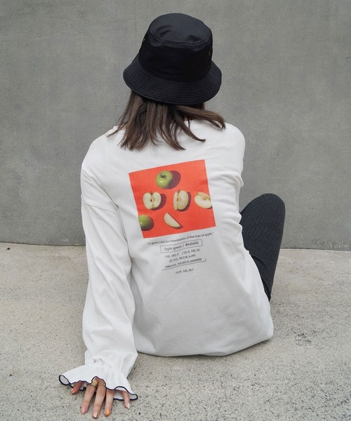 179/WG(イチナナキュウダブルジー)の「アソートプリント キャンディスリーブ ロンT(Tシャツ/カットソー・レディース・チャコールグレー/ブラウン/オフホワイト・FREE)」の2枚目の写真