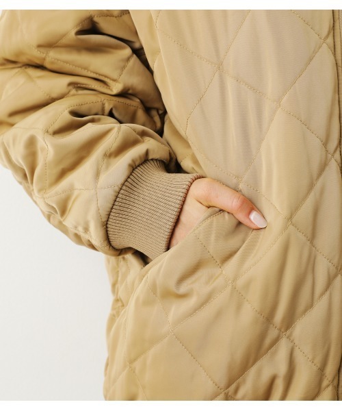 RODEO CROWNS WIDE BOWL（ロデオクラウンズワイドボウル）の「リバーシブルボアブルゾン（ブルゾン・レディース・ベージュ/マルチ/ブラック・FREE）」の21枚目の写真