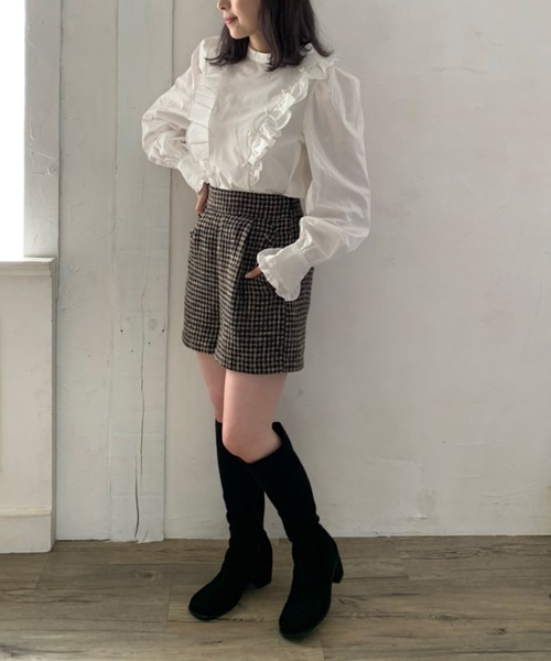 OLIVE des OLIVE(オリーブデオリーブ)の「フリルシェフブラウス(シャツ/ブラウス・レディース・ブラック/ブラウン/オフホワイト・FREE)」の16枚目の写真