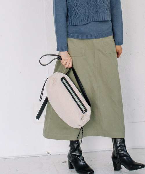 POU DOU DOU（プードゥドゥ）の「アーミークロス微起毛ベイカースカート（スカート・レディース・カーキ/インディゴブルー/キナリ・3）」の22枚目の写真