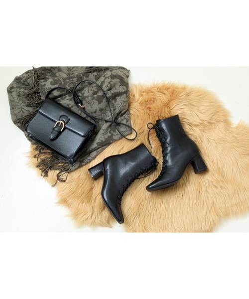 Noubel Voug Relax(ヌーベルヴォーグリラックス)の「サイドジップ レースアップ ミディブーツ(ブーツ・レディース・アイボリー/ダークブラウン/ブラック系その他/ブラック/ベージュ・S/M/L/LL/3L)」の20枚目の写真