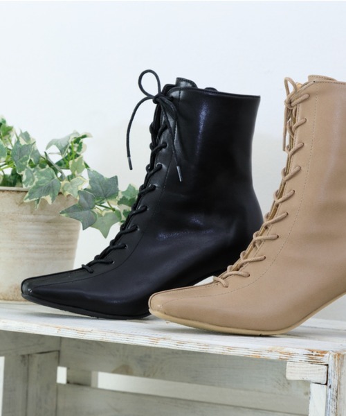 Noubel Voug Relax(ヌーベルヴォーグリラックス)の「サイドジップ レースアップ ミディブーツ(ブーツ・レディース・アイボリー/ダークブラウン/ブラック系その他/ブラック/ベージュ・S/M/L/LL/3L)」の9枚目の写真
