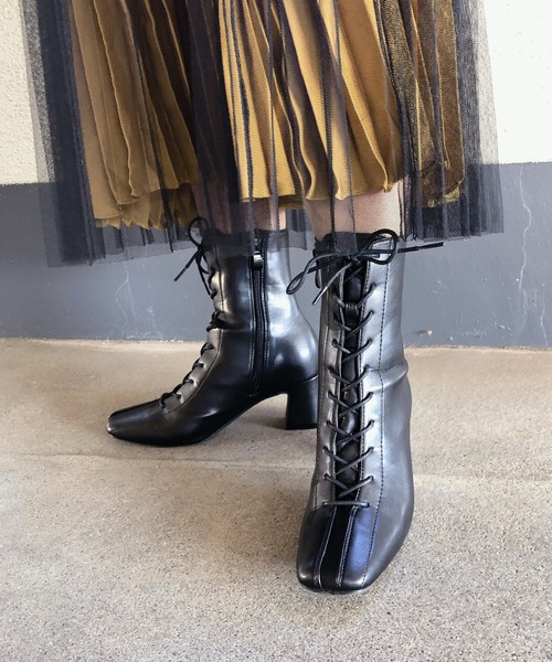 Noubel Voug Relax(ヌーベルヴォーグリラックス)の「サイドジップ レースアップ ミディブーツ(ブーツ・レディース・アイボリー/ダークブラウン/ブラック系その他/ブラック/ベージュ・S/M/L/LL/3L)」の14枚目の写真