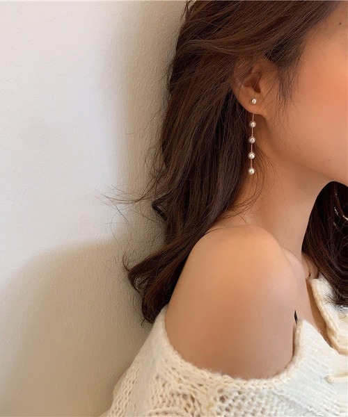 LA VORAGINE(ラ ヴォラジネ)の「ピアス(ピアス(両耳用)・レディース・A・FREE)」の1枚目の写真