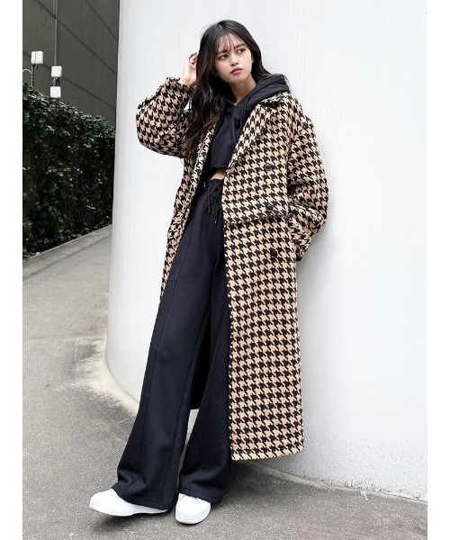 ENVYM（アンビー）の「２ＷａｙルーズダブルＣＴ（その他アウター・レディース・ベージュ/ブラック・FREE）」の6枚目の写真