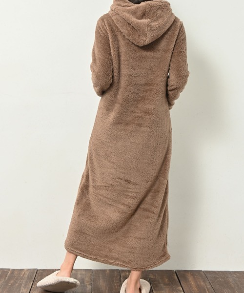 Grandeir（グランディール）の「シープボア マキシ丈 ワンピース（ワンピース・レディース・ネイビー/モカ/ブラウン系その他/ブラック/チャコールグレー/ブルー・ONE SIZE）」の14枚目の写真