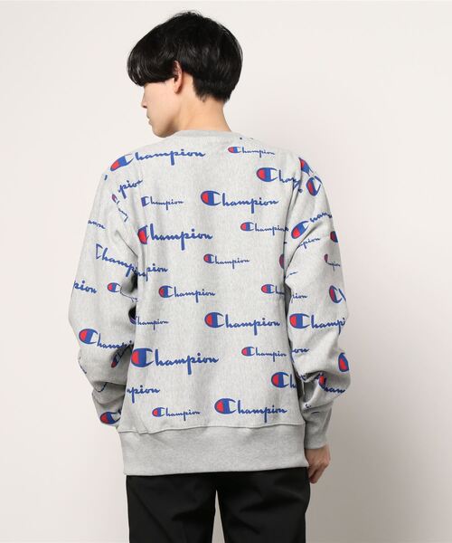 Champion(チャンピオン)の「【W】【it】【UT13】【Champion】REVERSE WEAVE CREW ALL OVER PRINT SWEAT(スウェット・メンズ・グレー/ブラック・MEDIUM/SMALL/LARGE)」の4枚目の写真
