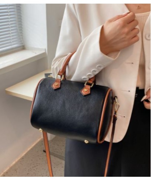 MAISON BREEZE（メゾンブリーズ）の「【MAISON BREEZE】PUコンビミニボストン Sサイズ KNF（ショルダーバッグ・レディース・ホワイト/ブラック/ベージュ・FREE）」の4枚目の写真