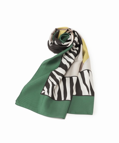 JOURNAL STANDARD（ジャーナルスタンダード）の「大判シルクスカーフ◆（ストール/ショール・レディース・グリーン系その他/ブルー/ブラック系その他・ﾌﾘ-）」の13枚目の写真