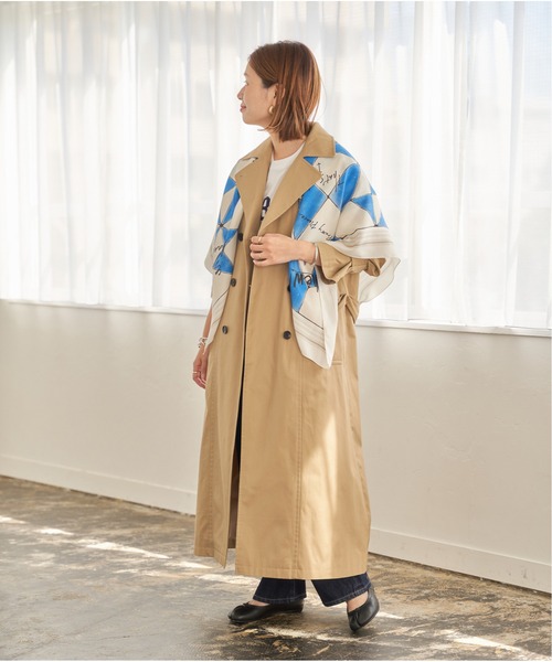 JOURNAL STANDARD（ジャーナルスタンダード）の「大判シルクスカーフ◆（ストール/ショール・レディース・グリーン系その他/ブルー/ブラック系その他・ﾌﾘ-）」の10枚目の写真