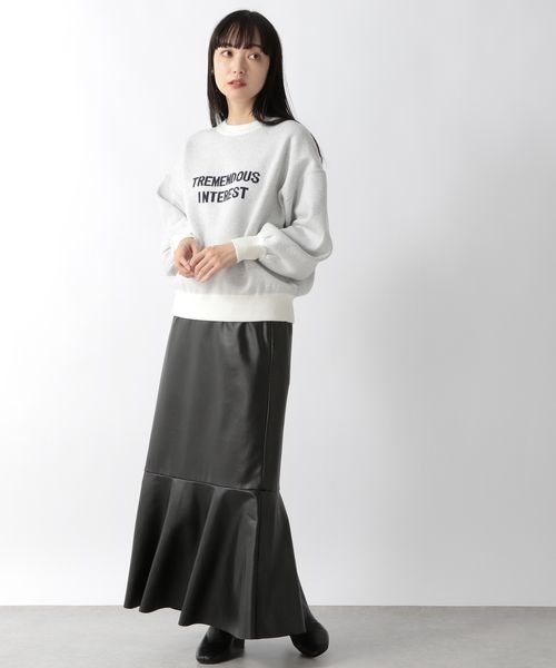 LOWRYS FARM(ローリーズファーム)の「ジャガードロゴニットプルオーバー 261895(ニット/セーター・レディース・ブラック/オフホワイト/イエロー・FREE)」の4枚目の写真
