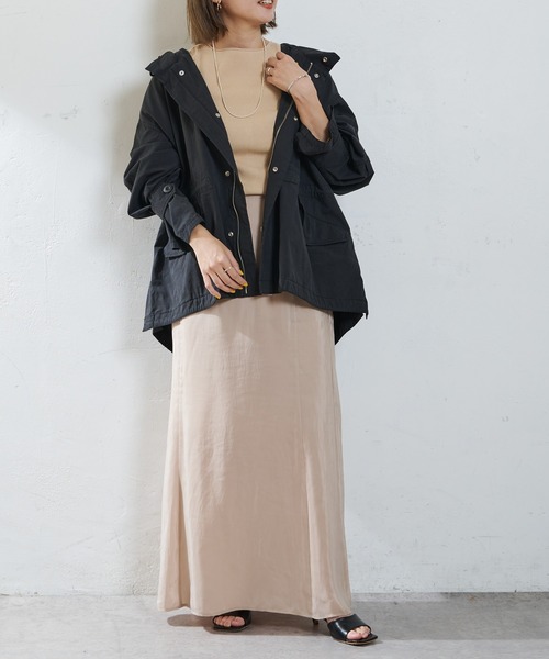 SHENERY（シーナリー）の「セミフレアナロースカート（スカート・レディース・ベージュ/ブルー・36/38）」の10枚目の写真