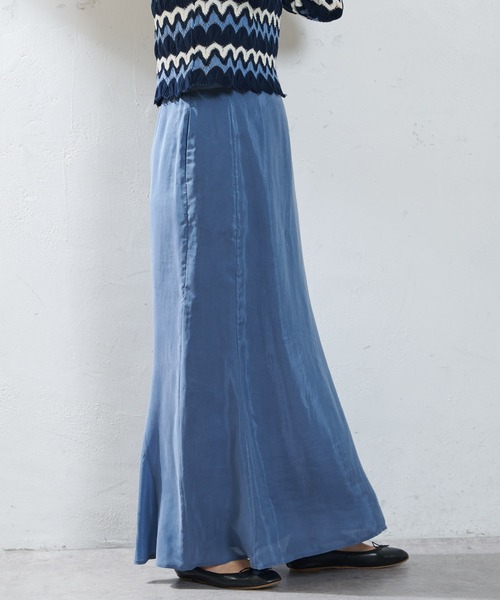 SHENERY（シーナリー）の「セミフレアナロースカート（スカート・レディース・ベージュ/ブルー・36/38）」の19枚目の写真