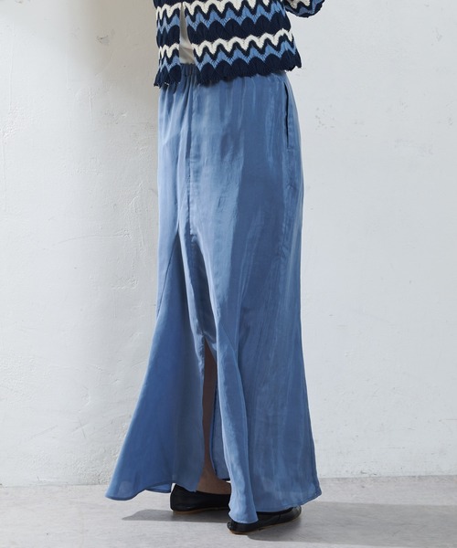 SHENERY（シーナリー）の「セミフレアナロースカート（スカート・レディース・ベージュ/ブルー・36/38）」の20枚目の写真