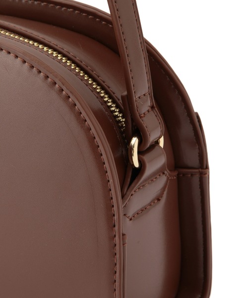 SALON adam et rope'（サロン アダム エ ロペ）の「[追加生産＆新色追加！]【WEB限定】ハーフムーンショルダーバッグ3（ショルダーバッグ・レディース・ブラック/ダークブラウン/ブルー/ホワイト/イエロー/ブルー系その他・FREE）」の20枚目の写真