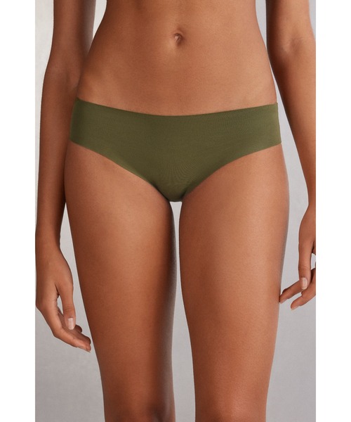 Intimissimi（インティミッシミ）の「シームレス コットン ショーツ 【売上No.1・ウェアに響きにくい・蒸れにくい・ソフトな肌ざわり・体にフィット】（ショーツ・レディース・ホワイト/ブラック/ベージュ/ブルー/ヘザーグレー/キナリ/ライトパープル/ミント/ライトグリーン/ピンク/スカイブルー/パープル/ライトカーキ/スモークピンク/ワインレッド/インディゴブルー/グリーン/サーモンピンク/グレイッシュブルー/アーミー/ピンクベージュ/ダークインディゴブルー/セージグリーン/ワイン/バーガンディー/チェリーピンク/ライトブルー/ライラック/カーキ・S/M/L）」の12枚目の写真