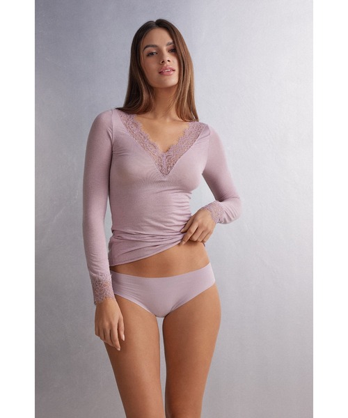 Intimissimi（インティミッシミ）の「シームレス コットン ショーツ 【売上No.1・ウェアに響きにくい・蒸れにくい・ソフトな肌ざわり・体にフィット】（ショーツ・レディース・ホワイト/ブラック/ベージュ/ブルー/ヘザーグレー/キナリ/ライトパープル/ミント/ライトグリーン/ピンク/スカイブルー/パープル/ライトカーキ/スモークピンク/ワインレッド/インディゴブルー/グリーン/サーモンピンク/グレイッシュブルー/アーミー/ピンクベージュ/ダークインディゴブルー/セージグリーン/ワイン/バーガンディー/チェリーピンク/ライトブルー/ライラック/カーキ・S/M/L）」の20枚目の写真