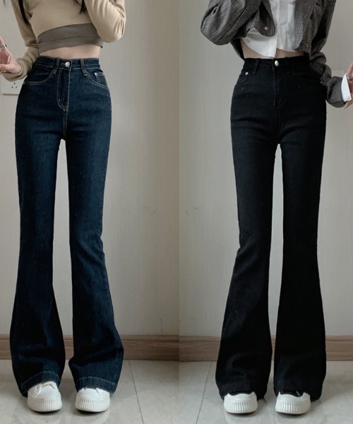 by muni:r（バイ ムニール）の「ハイウエストデニムブーツカットパンツ（デニムパンツ・レディース・ブルー/ブラック・MEDIUM/SMALL）」の4枚目の写真