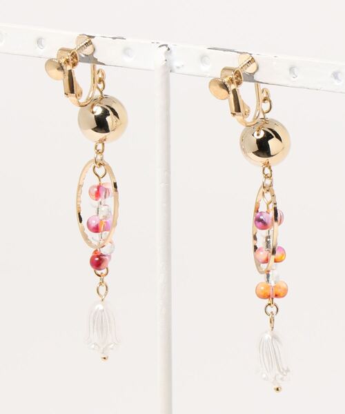 tone（トーン）の「【PetitBonheur accessories】whiteLilly(MA)（イヤリング・レディース・ピンク・FREE）」の2枚目の写真