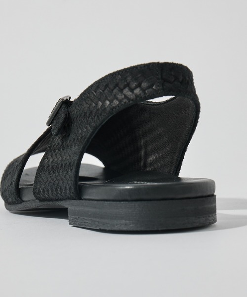 alfredoBANNISTER(アルフレッドバニスター)の「アシンメトリー ストラップ レザー サンダル(メッシュ型押し)(サンダル・メンズ・ブラック系その他/ブラック系その他2・44/40/41/42/43)」の22枚目の写真