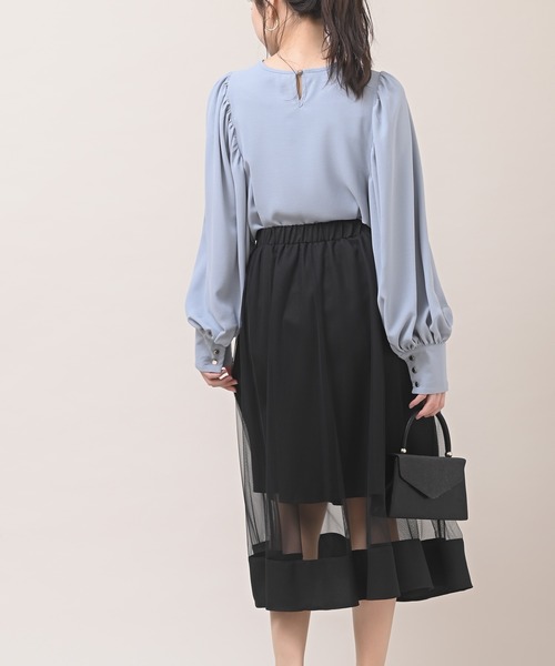 rps(アールピーエス)の「ボリュームスリーブブラウス(シャツ/ブラウス・レディース・オフホワイト/チャコールグレー/グレイッシュブルー・M)」の16枚目の写真