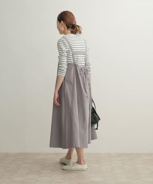 URBAN RESEARCH DOORS（アーバンリサーチドアーズ）の「コットンギャザージャンパースカート（ワンピース・レディース・ライトグレー/ブラック・1）」の11枚目の写真