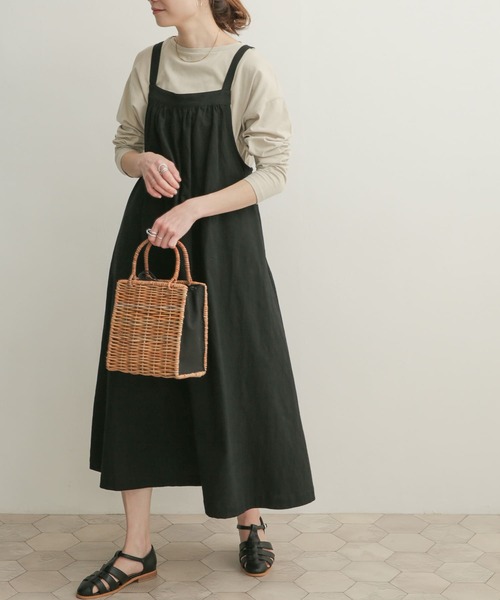 URBAN RESEARCH DOORS（アーバンリサーチドアーズ）の「コットンギャザージャンパースカート（ワンピース・レディース・ライトグレー/ブラック・1）」の15枚目の写真