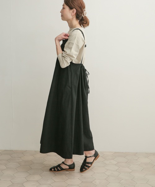 URBAN RESEARCH DOORS（アーバンリサーチドアーズ）の「コットンギャザージャンパースカート（ワンピース・レディース・ライトグレー/ブラック・1）」の19枚目の写真