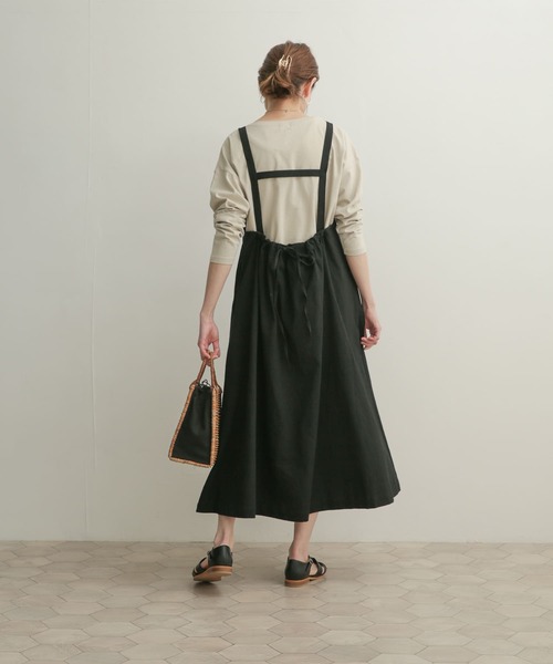 URBAN RESEARCH DOORS（アーバンリサーチドアーズ）の「コットンギャザージャンパースカート（ワンピース・レディース・ライトグレー/ブラック・1）」の21枚目の写真