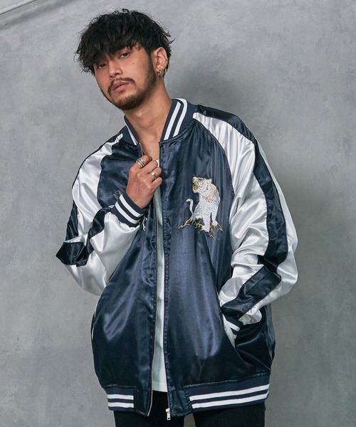 SILVER BULLET(シルバーバレット)の「『CavariA/キャバリア』ビッグシルエットスカジャン(スカジャン・メンズ・A/C/B/D/ブラック系1/ブラック系2/ブラック系3/ブラック系4/グリーン系1/グリーン系2/ネイビー系1/ブルー系1/ブルー系2/ピンク系1/ワイン系1/ブラック系その他2/ブラック系その他3/ブルー系その他2/イエロー系その他/ブラック系その他/パープル系その他/ブルー系その他/グリーン系その他・L/M)」の13枚目の写真