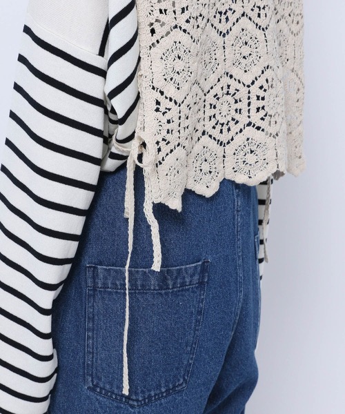 mysty woman(ミスティウーマン)の「2WAY刺繍襟ベスト 274588(ベスト・レディース・ブラック/アイボリー・FREE)」の18枚目の写真