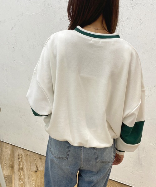 apres jour(アプレジュール)の「ラインデザインスウェット【ZOZOTOWN限定アイテム】(スウェット・レディース・ナチュラル/ホワイト系その他/オフホワイト・フリー/X-LARGE)」の9枚目の写真