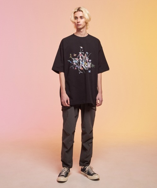 rehacer(レアセル)の「rehacer : The Florist HW Wide T / フローリスト ヘビーウェイト ワイド Tシャツ(Tシャツ/カットソー・メンズ・ブラック/ホワイト・LARGE/X-LARGE/MEDIUM)」の9枚目の写真