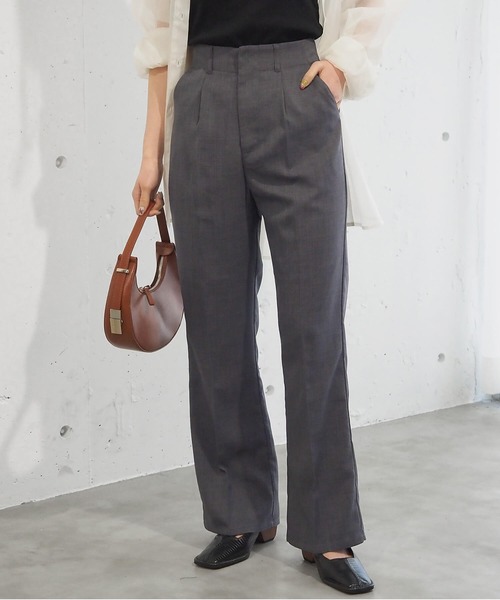 tiptop（ティップトップ）の「【ZOZO限定アイテム】リネンタッチセンタープレスフレアパンツ【2サイズ展開/セットアップ対応】（スラックス・レディース・ブラック/グリーン/アイボリー/ダークオレンジ/グリーン系その他/ダークブラウン/チャコールグレー・S/M）」の19枚目の写真