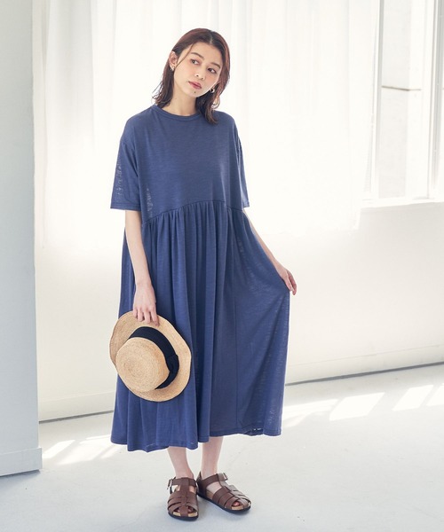 studio CLIP（スタディオクリップ）の「【WEB限定/ウォッシャブル】ギャザーカットワンピース（ワンピース・レディース・ネイビー/ブラック/グリーン/パープル・FREE）」の5枚目の写真