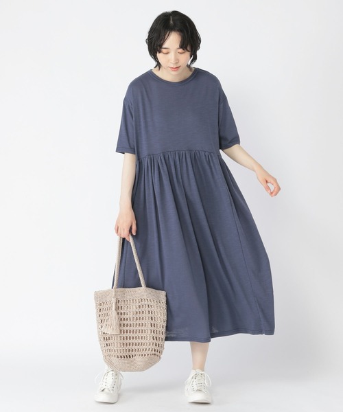 studio CLIP（スタディオクリップ）の「【WEB限定/ウォッシャブル】ギャザーカットワンピース（ワンピース・レディース・ネイビー/ブラック/グリーン/パープル・FREE）」の8枚目の写真