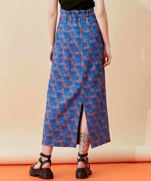 INella（イネラ）の「【INella/イネラ】キャメルジャガードロングスカート（スカート・レディース・ブルー/イエロー・2/1）」の17枚目の写真