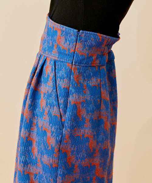 INella（イネラ）の「【INella/イネラ】キャメルジャガードロングスカート（スカート・レディース・ブルー/イエロー・2/1）」の19枚目の写真