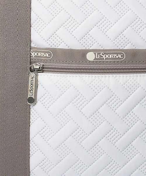 LeSportsac（レスポートサック）の「DOUBLE TROUBLE BACKPACK ホワイト