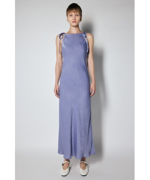 MOUSSY（マウジー）の「SATIN SLIP ドレス（ワンピース・レディース・ベージュ系その他/パープル/ブラック・2/1）」の4枚目の写真